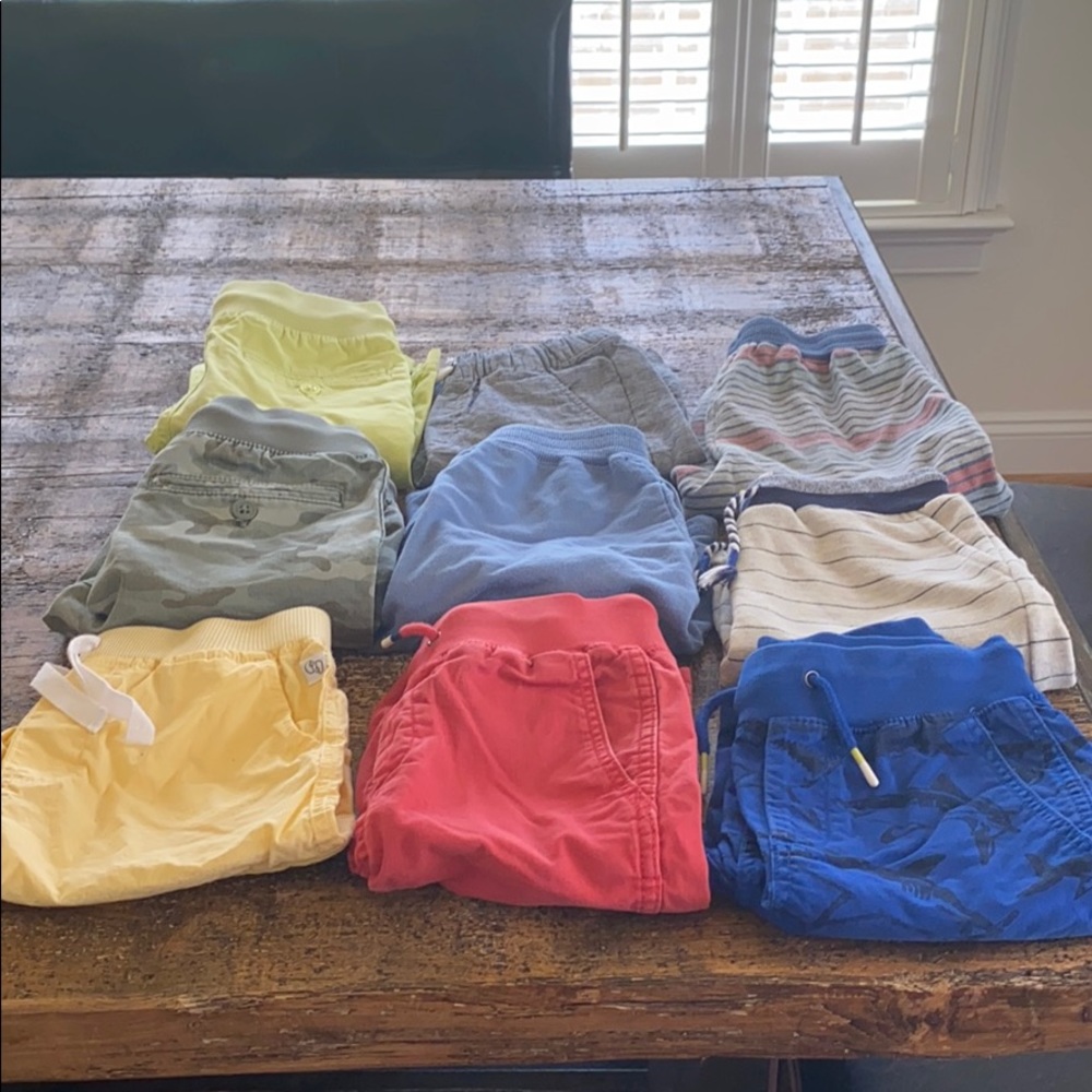 9 pairs of Boys shorts. Sizes small and 7